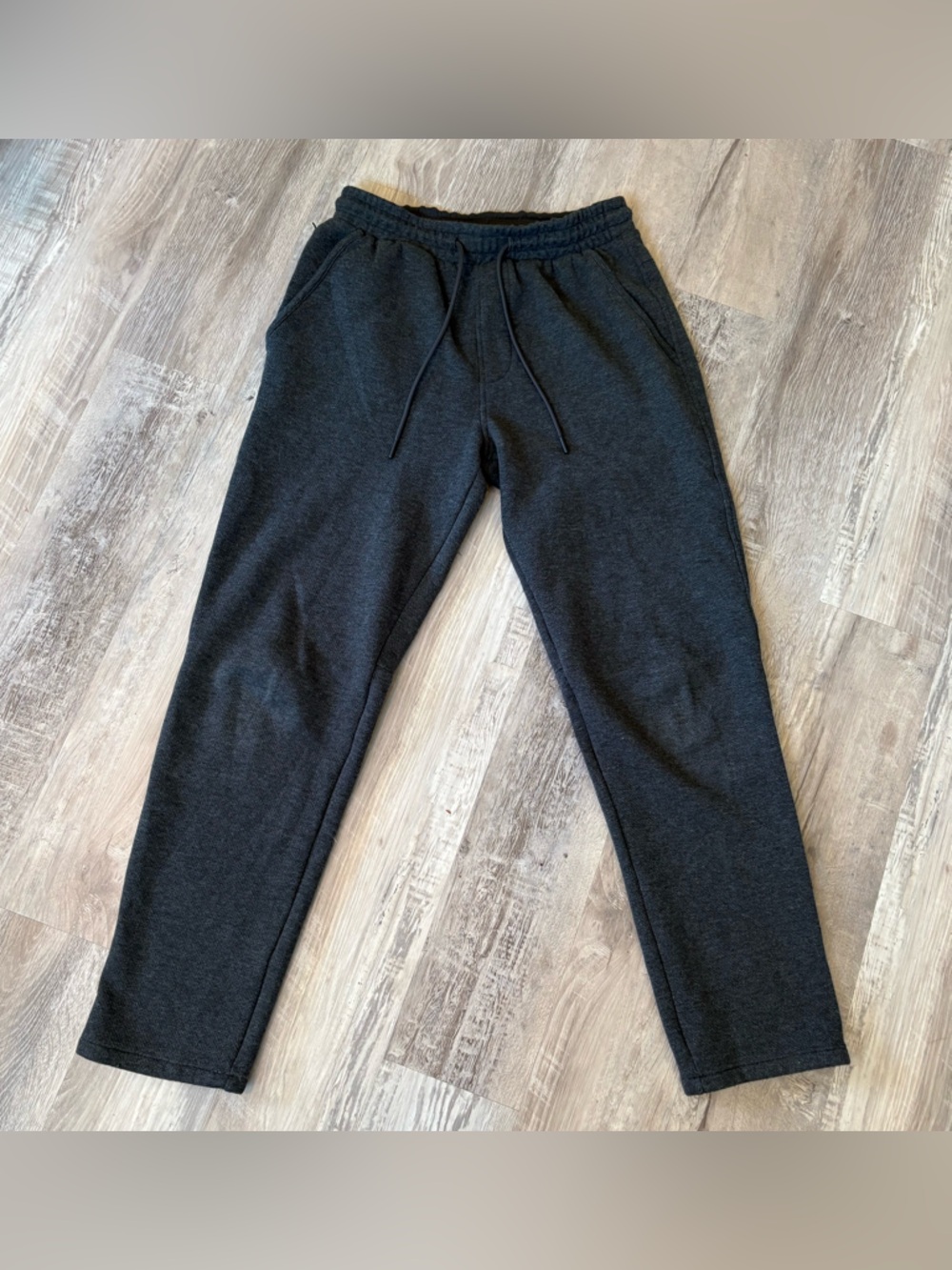 Men’s American Eagle Sweats Size Small NWOT